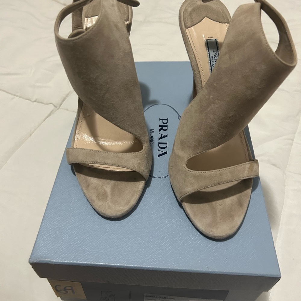 Prada Women's Beige Suede Heels - Picture 2 of 3